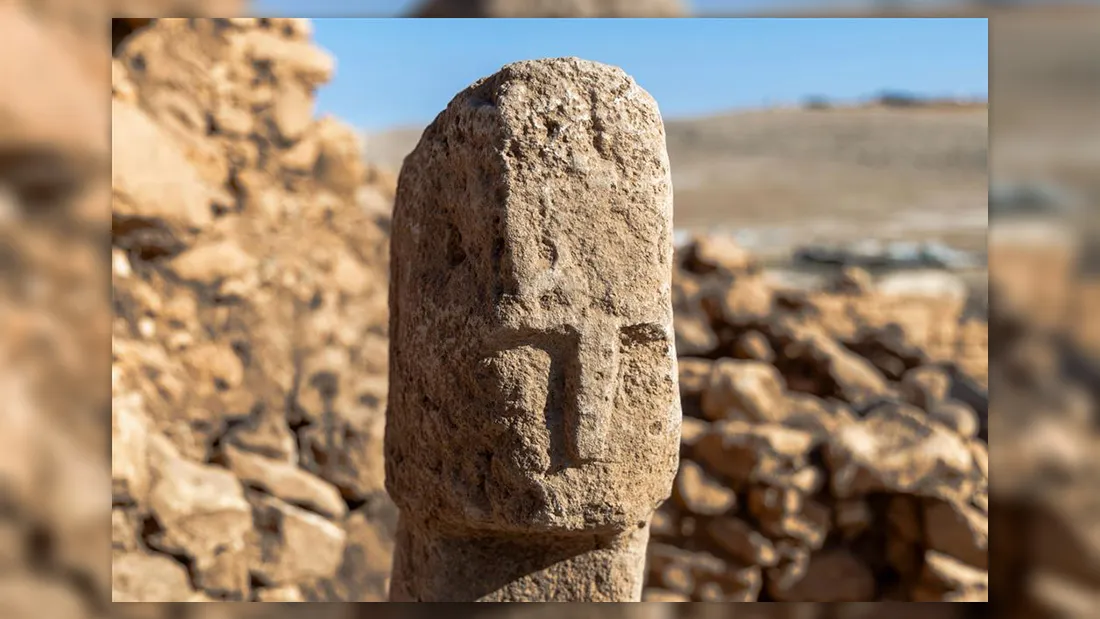 12,000-Year-Old Human Face Carving Is One Of Earliest Known 3D ...